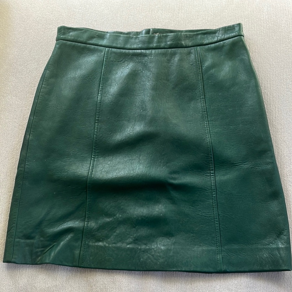 DKNY green leather skirt size 6